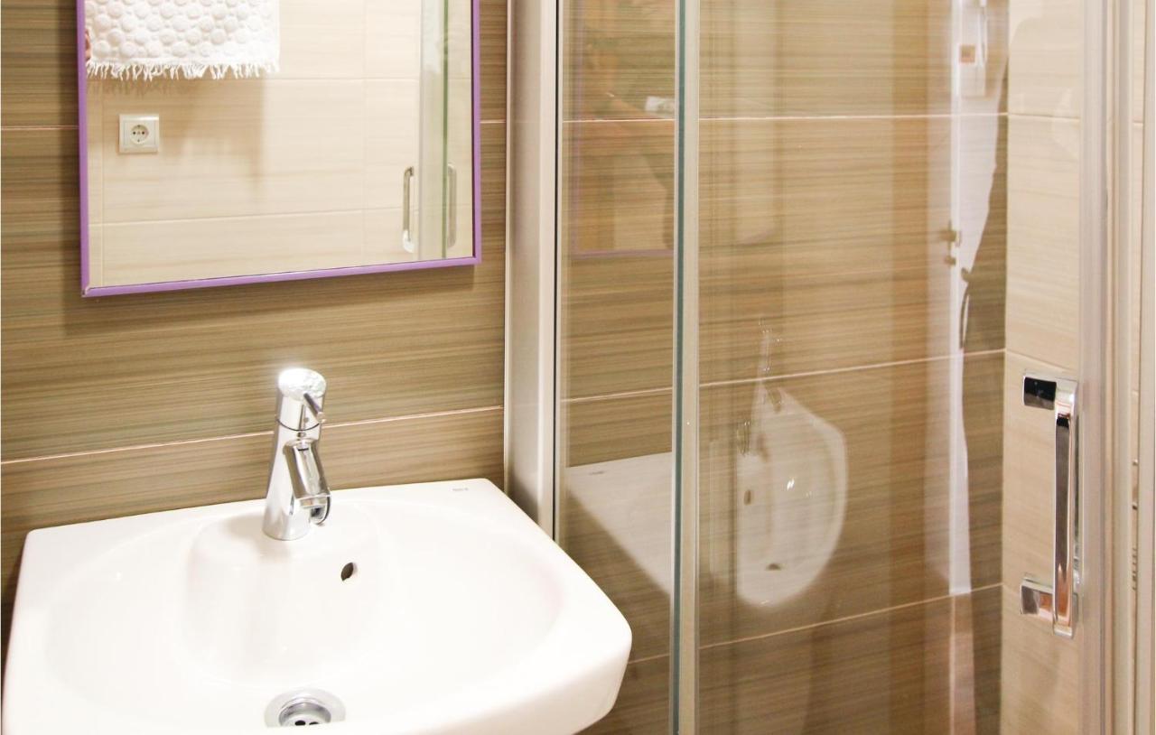 Gorgeous Apartment In El Campello With Wifi المظهر الخارجي الصورة